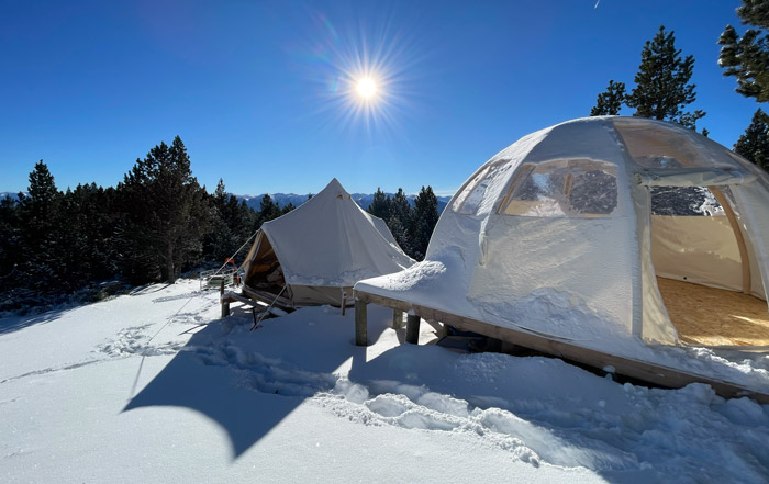 igloo_journée_neige-soleil